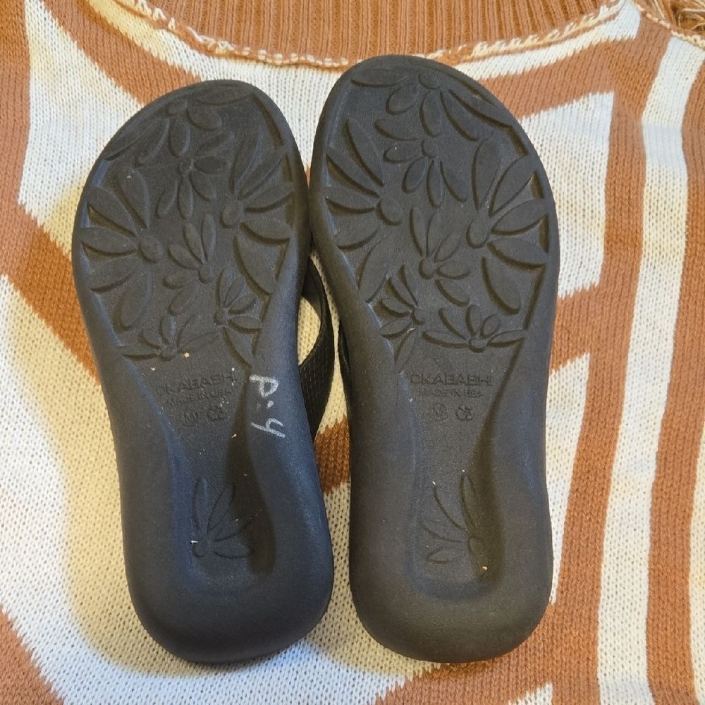 Okabashi Classic Black Sandals Size Medium (6.5-7.5) - Picture 3 of 4